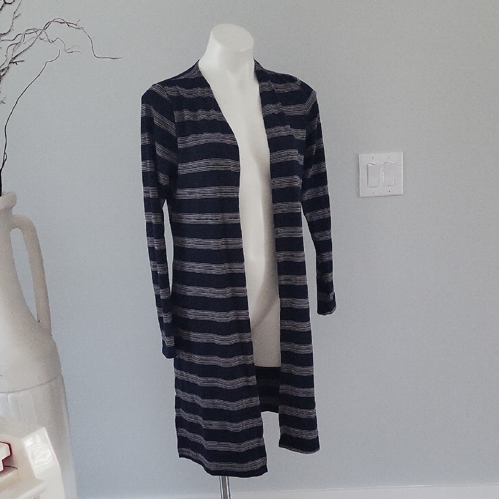 Love Ryan Cardigan M